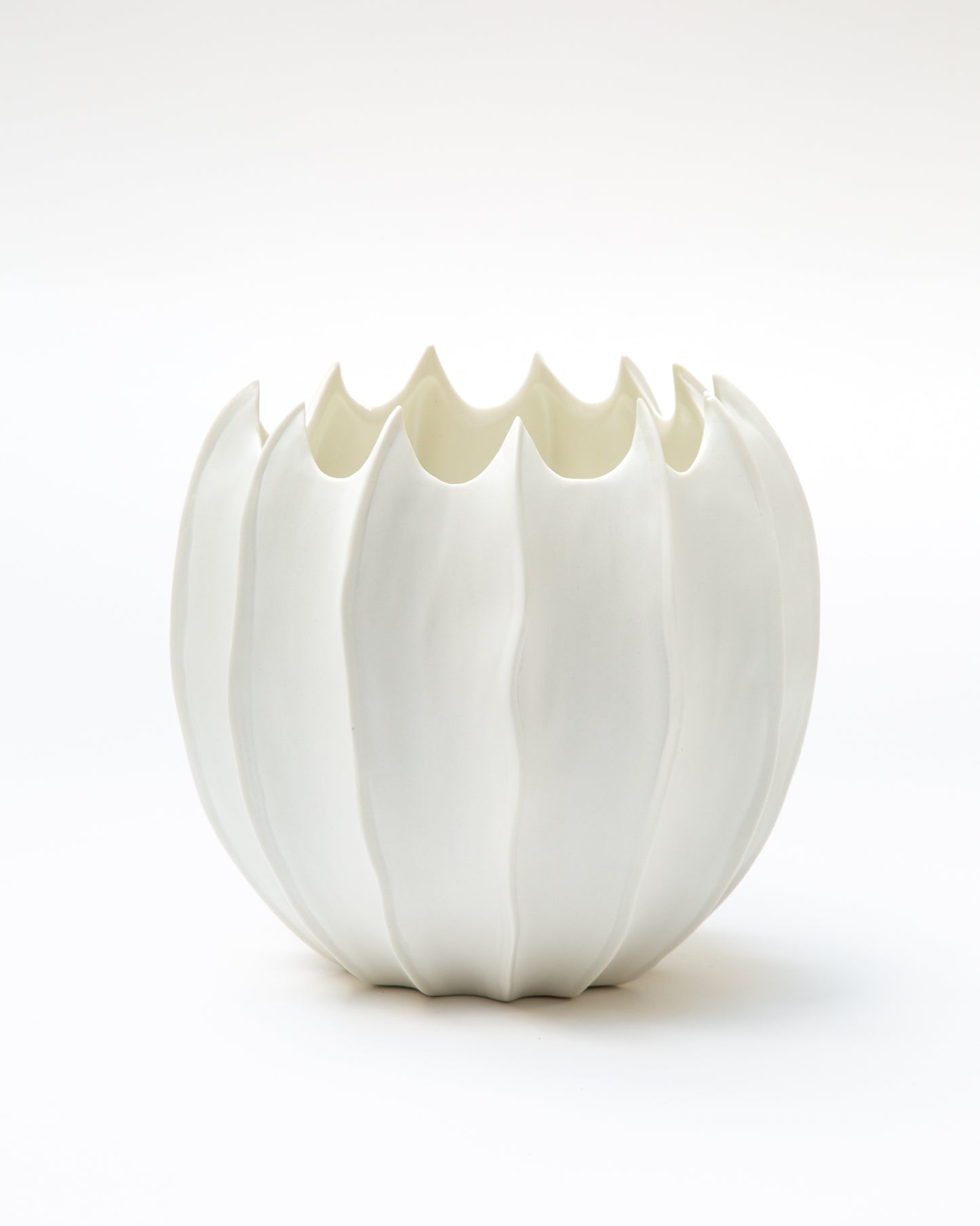 VASE AVA
